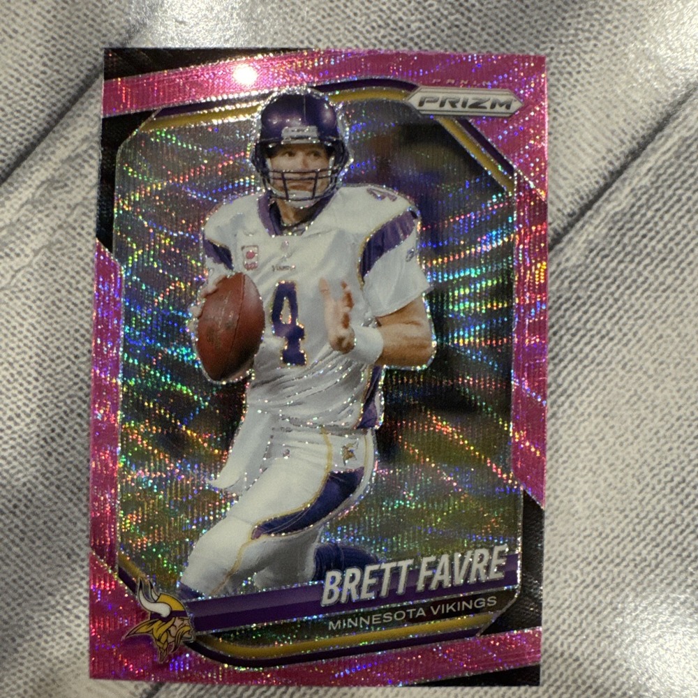 Panini 2025 Prizm PINK WAVE Brett Favre #160 Minnesota Vikings